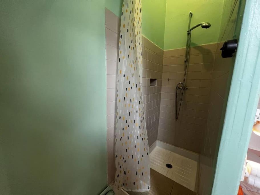 Le Nid Douillet Rustique Linge Fourni Apartment La Bourboule Exterior photo